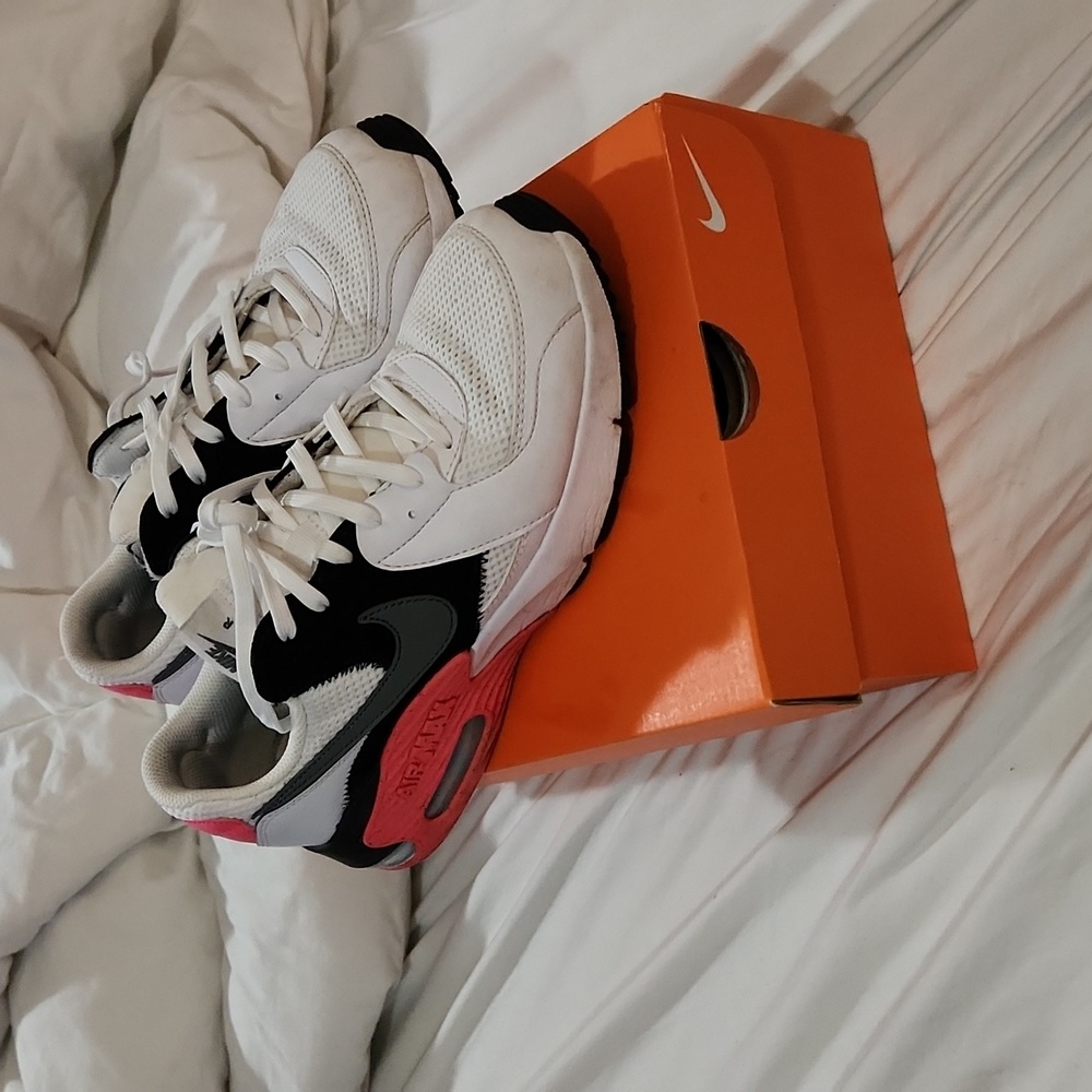 Nike air max excee pink/black/white
